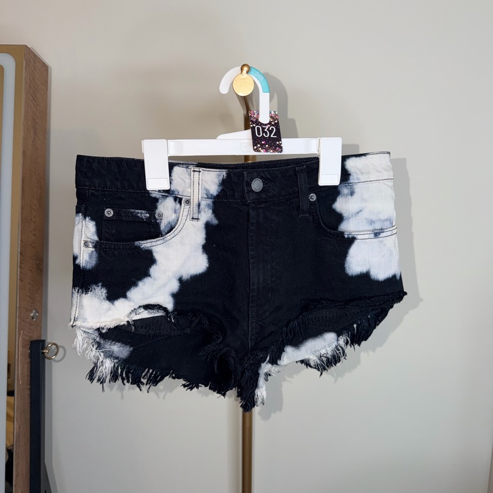 32. Carmar Dark Denim Tie-Dye Super Short Shorts